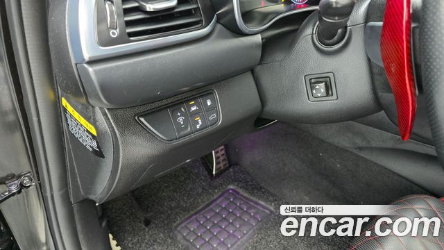 Genesis G70 2018 — photo 24