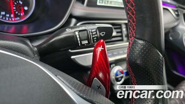 Genesis G70 2018 — photo 26