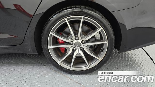 Genesis G70 2018 — photo 7