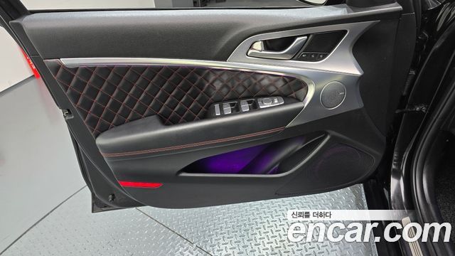 Genesis G70 2018 — photo 14