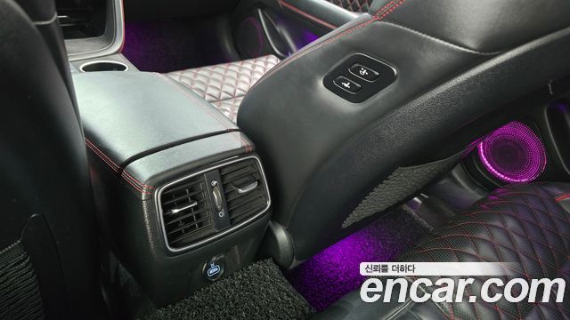 Genesis G70 2018 — photo 29