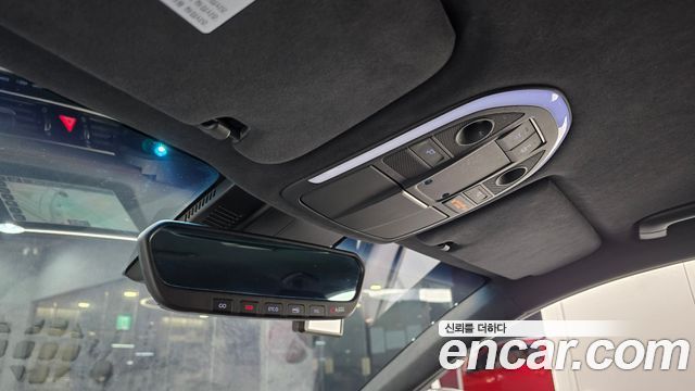 Genesis G70 2018 — photo 30