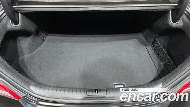 Genesis G70 2018 — photo 34