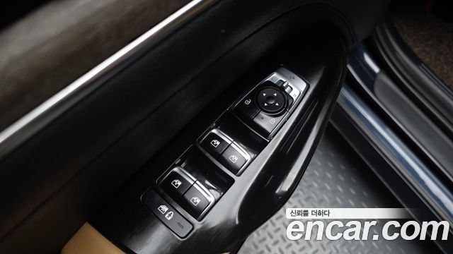 Kia K5 2020 — photo 32