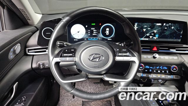 Hyundai AVANTE 2023 — photo 19