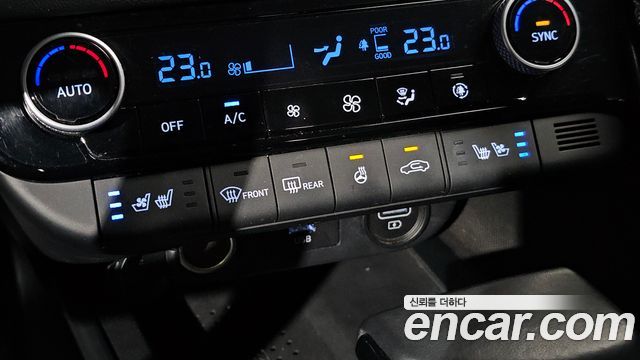 Hyundai AVANTE 2023 — photo 25