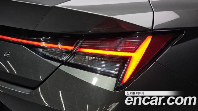 Hyundai AVANTE 2023 — photo 9