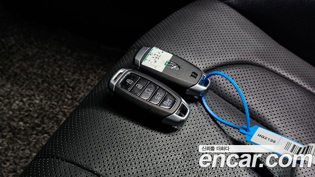 Hyundai AVANTE 2023 — photo 34