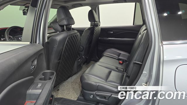 Honda Pilot 2018 — photo 17