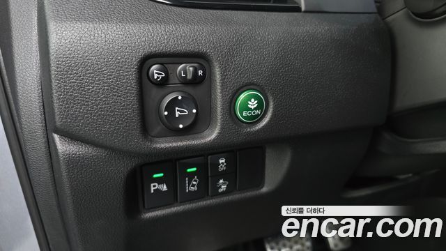 Honda Pilot 2018 — photo 29