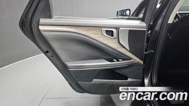 Kia K8 2023 — photo 15