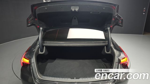 Kia K8 2023 — photo 32