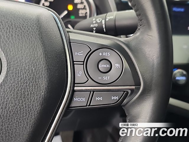 Toyota Camry 2019 — photo 18