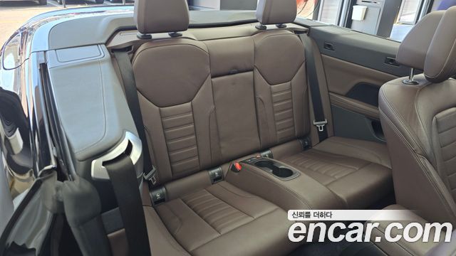 BMW 4-Series 2021 — photo 17