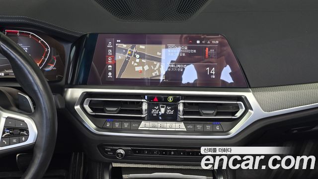 BMW 4-Series 2021 — photo 18