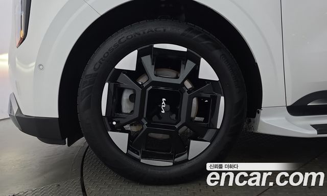 Kia Canival 2025 — photo 5