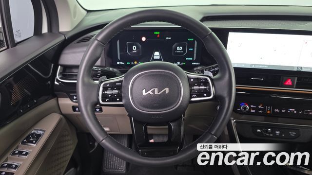 Kia Canival 2025 — photo 19