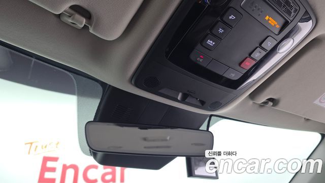 Kia Canival 2025 — photo 25