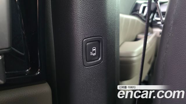 Kia Canival 2025 — photo 31
