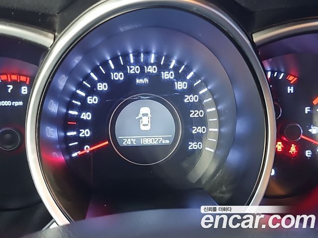 Kia K5 2015 — photo 7