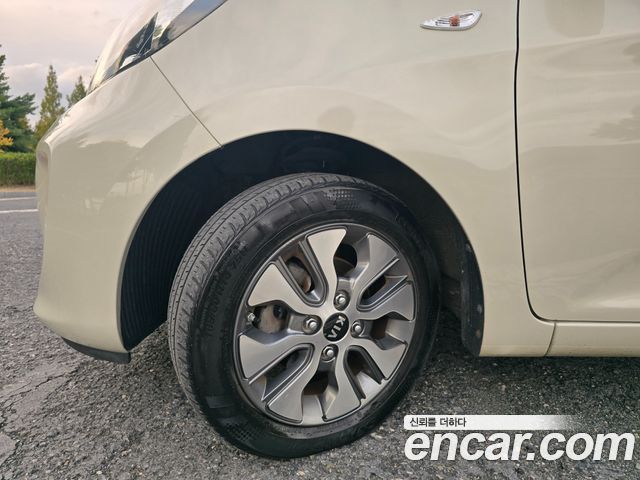 Kia morning 2016 — photo 17