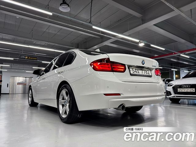 BMW 3-Series 2015 — photo 6