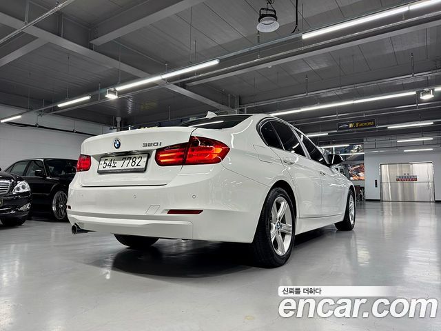 BMW 3-Series 2015 — photo 7