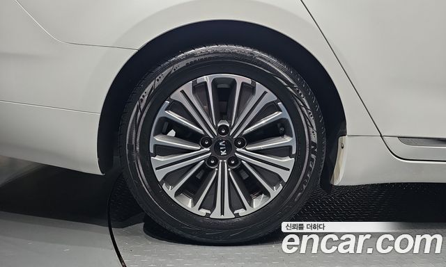 Kia K7 2020 — photo 5