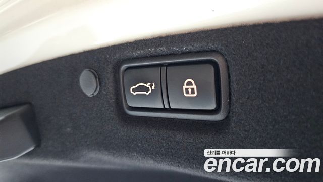 Kia K7 2020 — photo 17