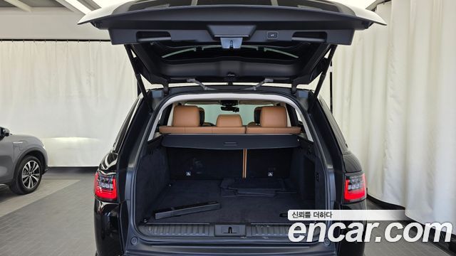 Land Rover Range Rover Sport 2019 — photo 26