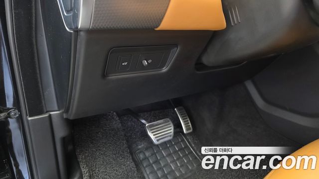 Land Rover Range Rover Sport 2019 — photo 27