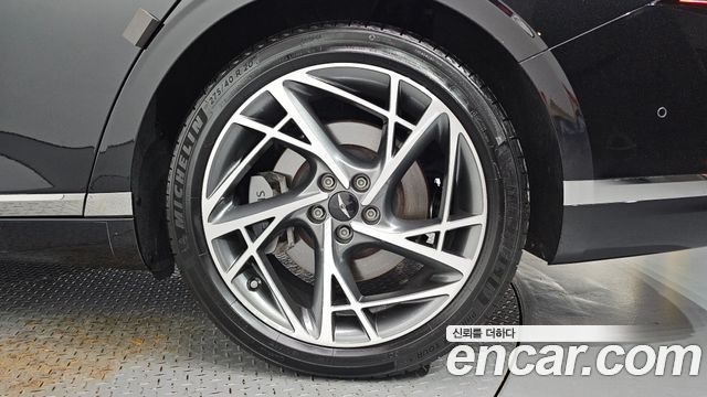 Genesis G90 2022 — photo 7