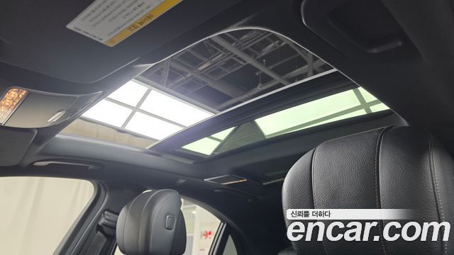 Mercedes-Benz S-Class 2019 — photo 22