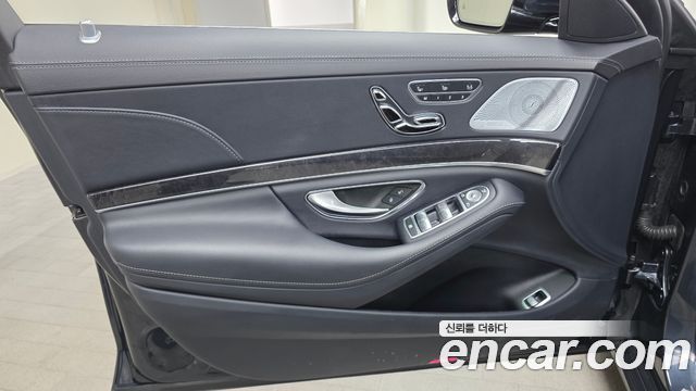 Mercedes-Benz S-Class 2019 — photo 14