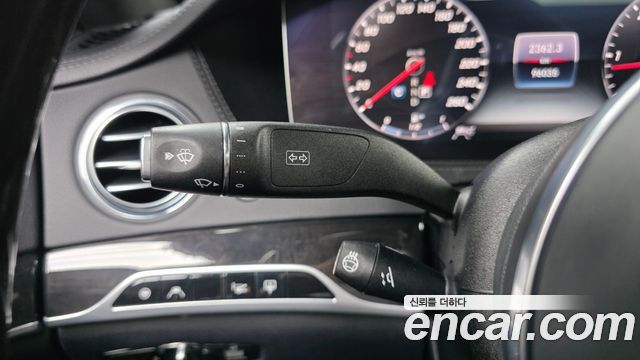 Mercedes-Benz S-Class 2019 — photo 28