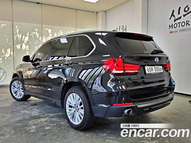 BMW X5 2017 — photo 2