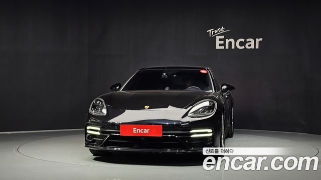 Porsche Panamera 2018 — photo 3