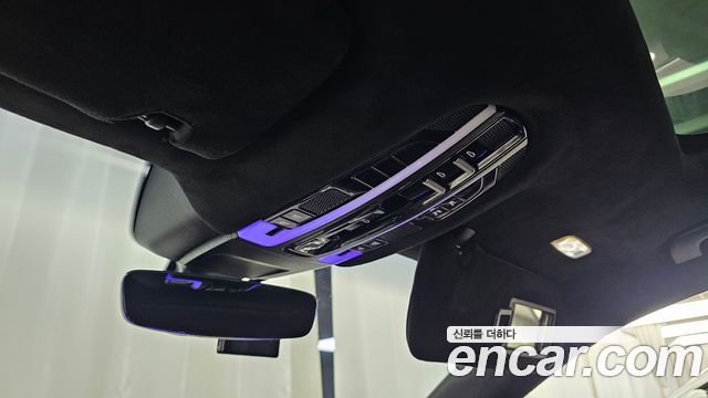 Porsche Panamera 2018 — photo 16