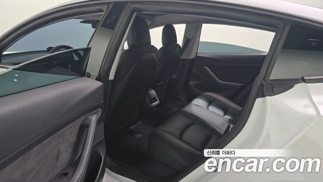 Tesla Model 3 2021 — photo 18