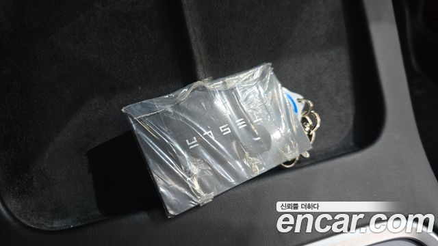 Tesla Model 3 2021 — photo 22