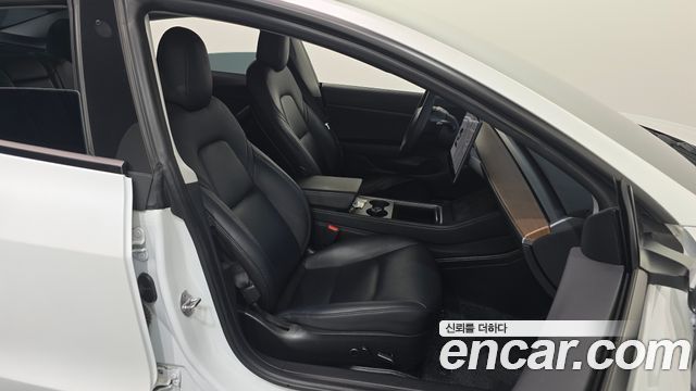 Tesla Model 3 2021 — photo 16