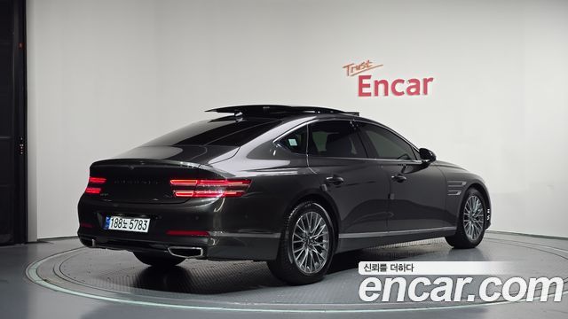Genesis G80 2022 — photo 2