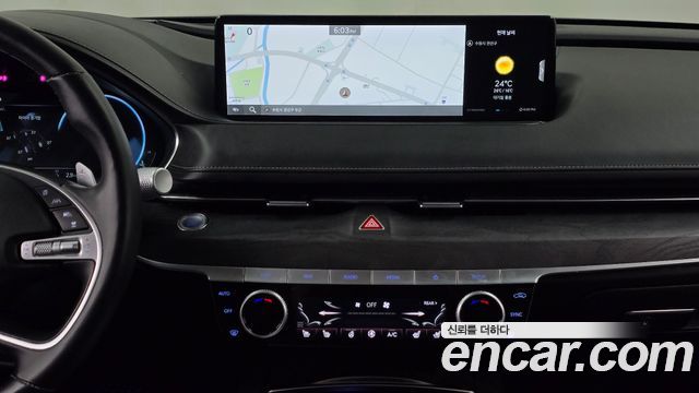 Genesis G80 2022 — photo 18