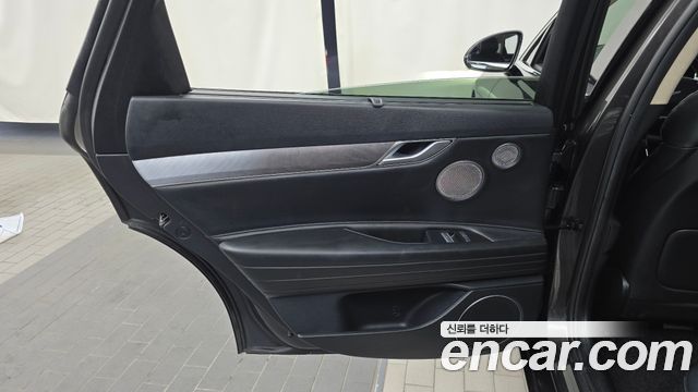 Genesis G80 2022 — photo 15