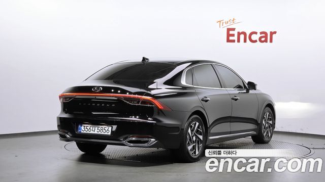 Hyundai Grandeur 2023 — photo 2