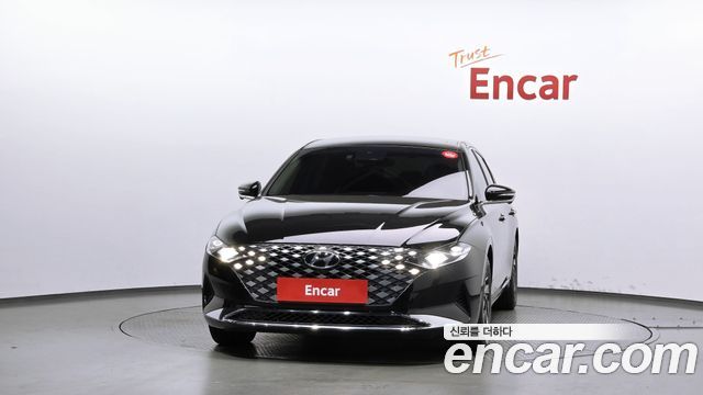 Hyundai Grandeur 2023 — photo 3
