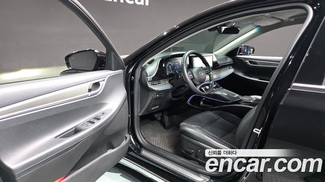 Hyundai Grandeur 2023 — photo 13