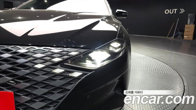 Hyundai Grandeur 2023 — photo 8