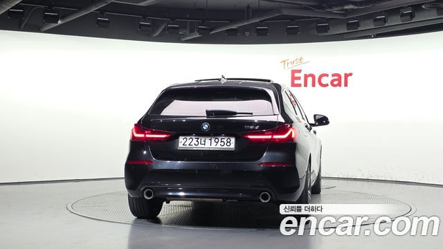 BMW 1-Series 2020 — photo 4