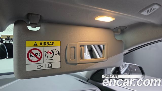 BMW 1-Series 2020 — photo 31